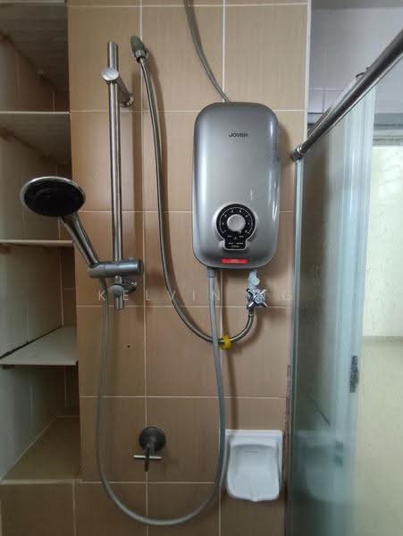 Kondominium untuk Disewa di Aman Heights Condominium - Kelvin Ng - Bathroom - PropertyGuru.com.my