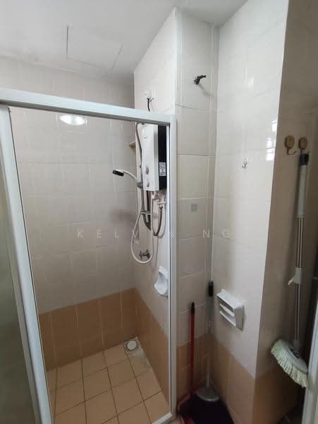 Kondominium untuk Disewa di Aman Heights Condominium - Kelvin Ng - Bathroom - PropertyGuru.com.my
