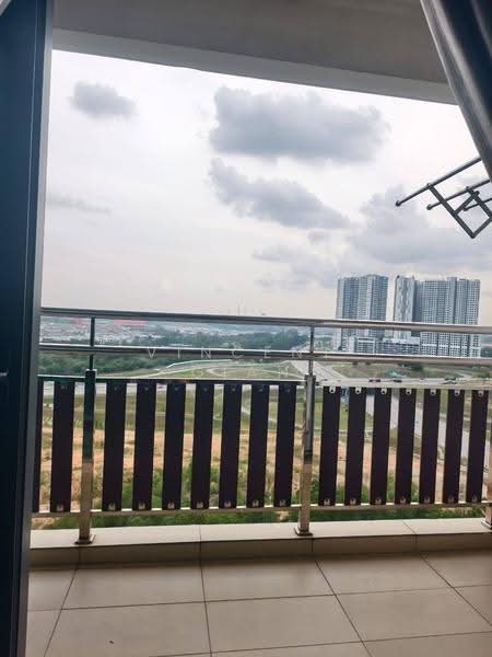 Kediaman Servis untuk Dijual di D'Secret Garden (Pangsapuri Kempas Indah) - Vincent Gian - Balcony - PropertyGuru.com.my