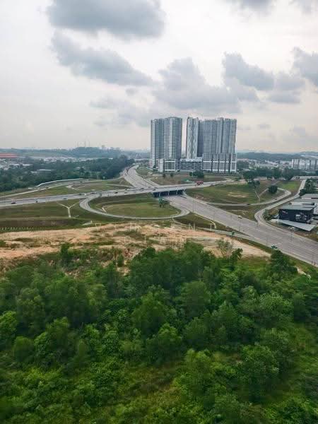 Kediaman Servis untuk Dijual di D'Secret Garden (Pangsapuri Kempas Indah) - Vincent Gian - Exterior - PropertyGuru.com.my