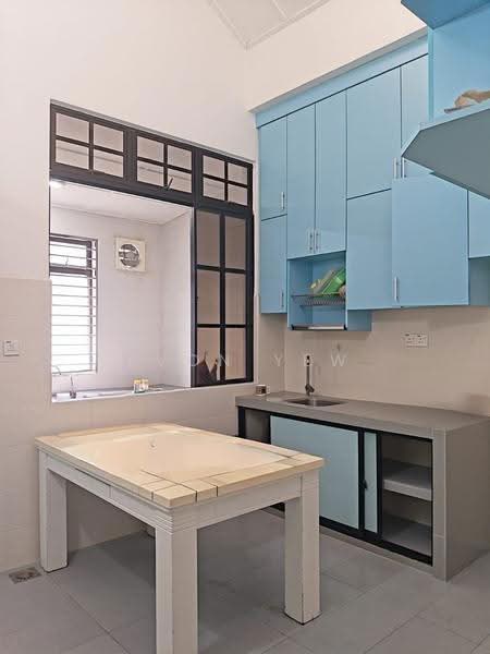 Rumah Teres 1-Tingkat untuk Dijual di Taman Pelangi Indah (Ulu Tiram) - Evon Yew - Kitchen - PropertyGuru.com.my