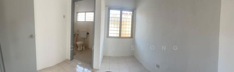 Rumah Teres 2-Tingkat untuk Disewa di Taman Desa Mas (Rawang) - Michael Siong - Bathroom - PropertyGuru.com.my