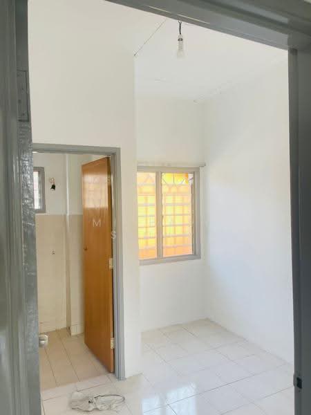 Rumah Teres 2-Tingkat untuk Disewa di Taman Desa Mas (Rawang) - Michael Siong - Interior - PropertyGuru.com.my