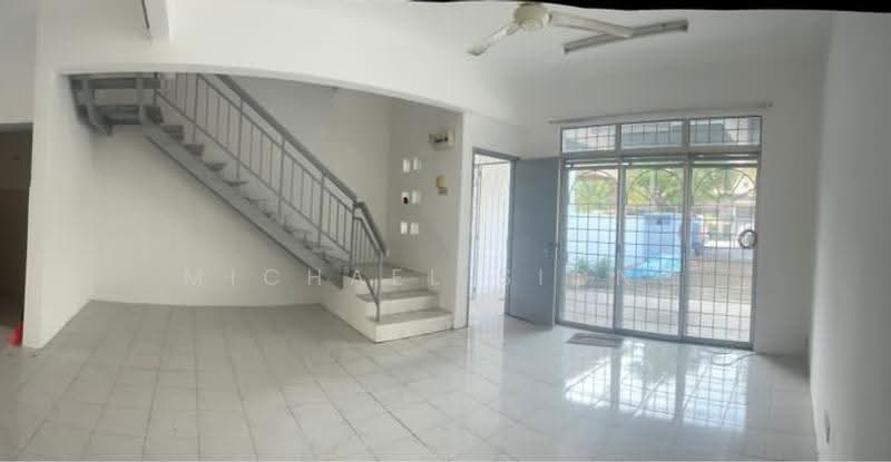 Rumah Teres 2-Tingkat untuk Disewa di Taman Desa Mas (Rawang) - Michael Siong - PropertyGuru.com.my