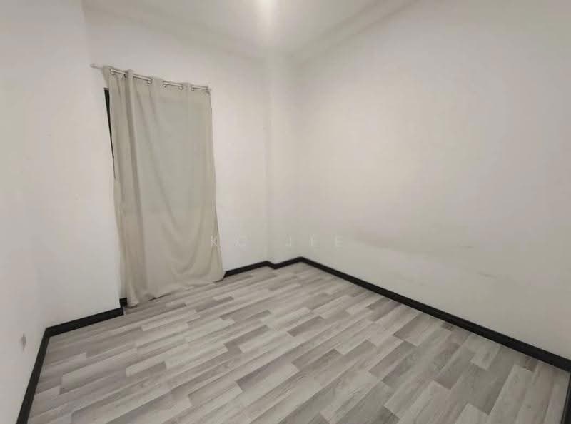 Pangsapuri untuk Dijual di Stutong Tiarra 2 - KC Jee - PropertyGuru.com.my
