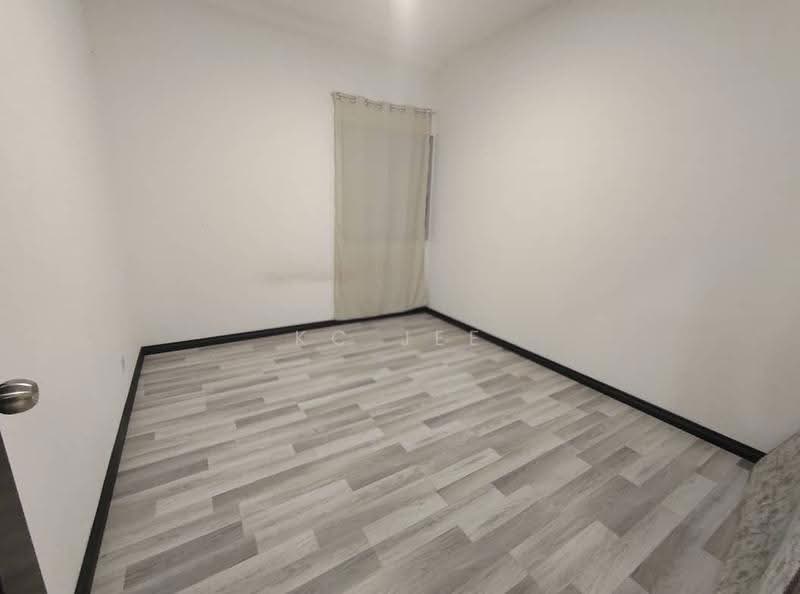 Pangsapuri untuk Dijual di Stutong Tiarra 2 - KC Jee - PropertyGuru.com.my