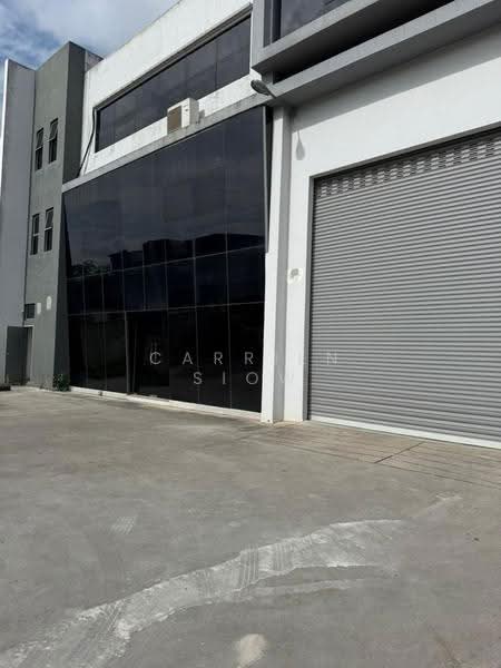 Kilang Berkembar untuk Disewa di Taman Desa Cemerlang (Ulu Tiram) - Carrien Siow - Exterior - PropertyGuru.com.my