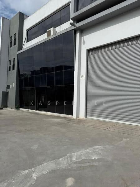 Shop / Office for Rent in Taman Desa Cemerlang (Ulu Tiram) - Kasper Lee - Exterior - PropertyGuru.com.my