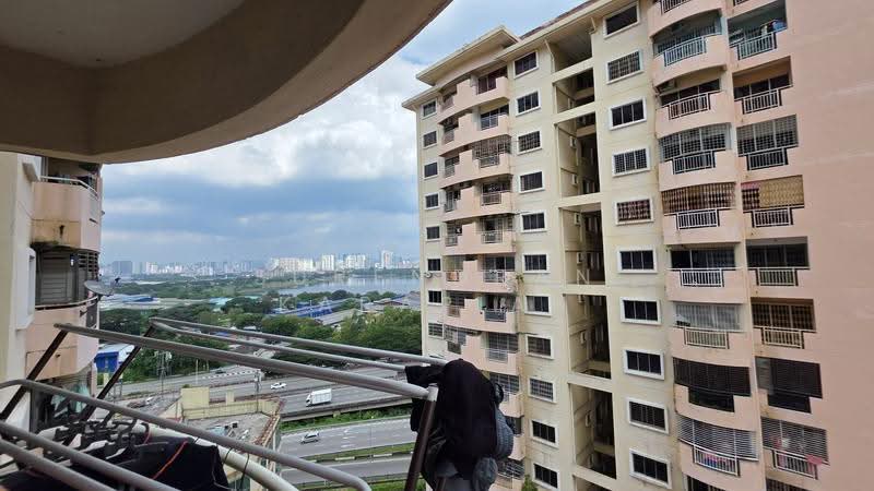 Apartment for Sale at Sri Gotong Apartment - Surendran Karapiah - Balcony - PropertyGuru.com.my