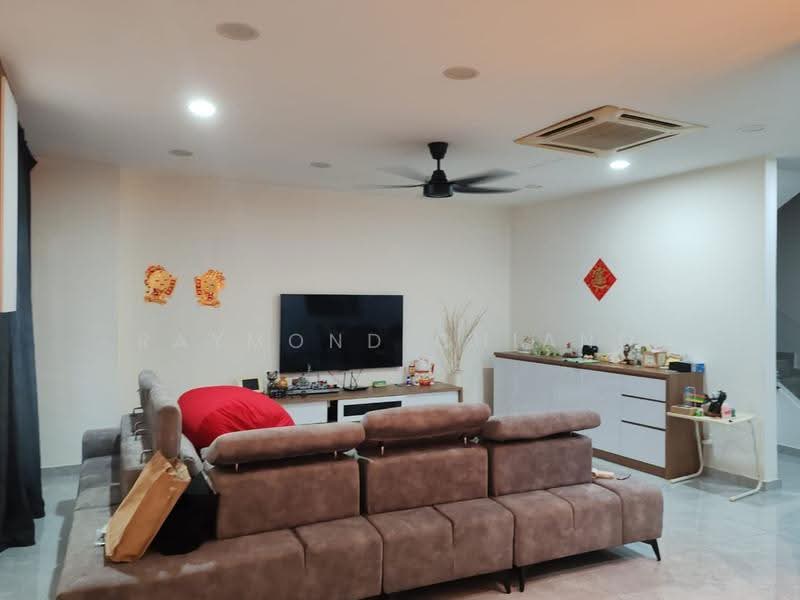 Rumah Teres 3-Tingkat untuk Dijual di Bandar Menjalara (Kuala Lumpur) - Raymond Chiang - Living Room - PropertyGuru.com.my