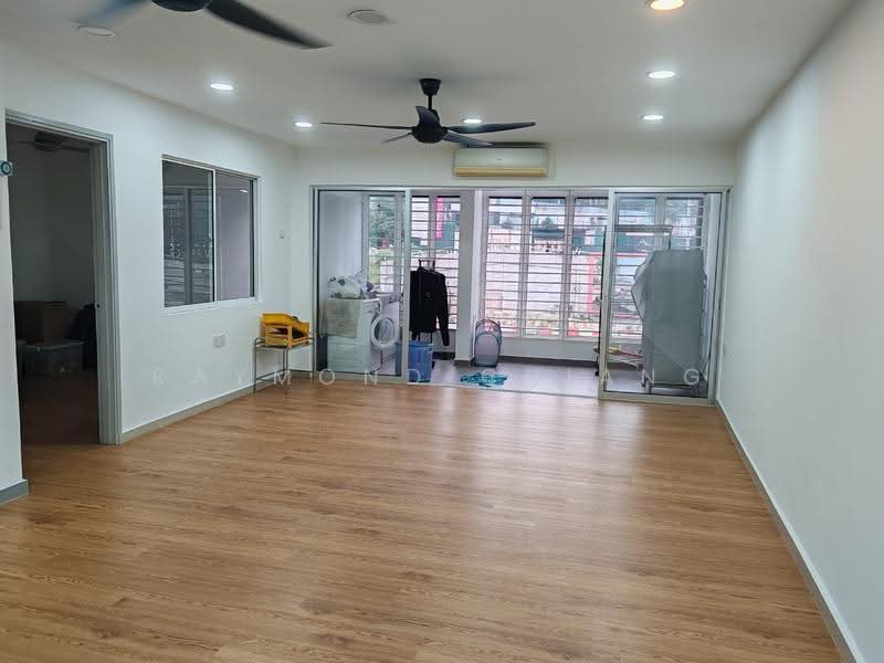 Rumah Teres 3-Tingkat untuk Dijual di Bandar Menjalara (Kuala Lumpur) - Raymond Chiang - Living Room - PropertyGuru.com.my