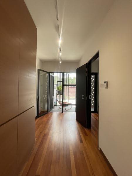 Rumah Teres 1.5-Tingkat untuk Dijual di Taman Tun Dr Ismail (Kuala Lumpur) - Ivan Lee - Corridor - PropertyGuru.com.my