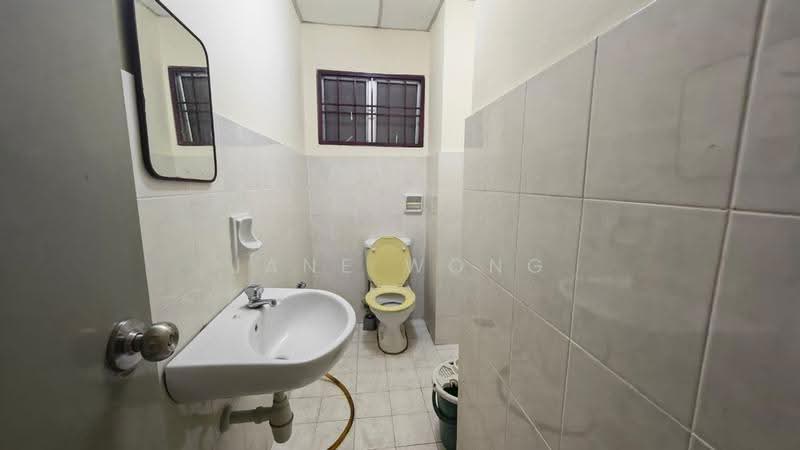 Pangsapuri untuk Disewa di Suria Damansara - Jane Wong - Bathroom - PropertyGuru.com.my