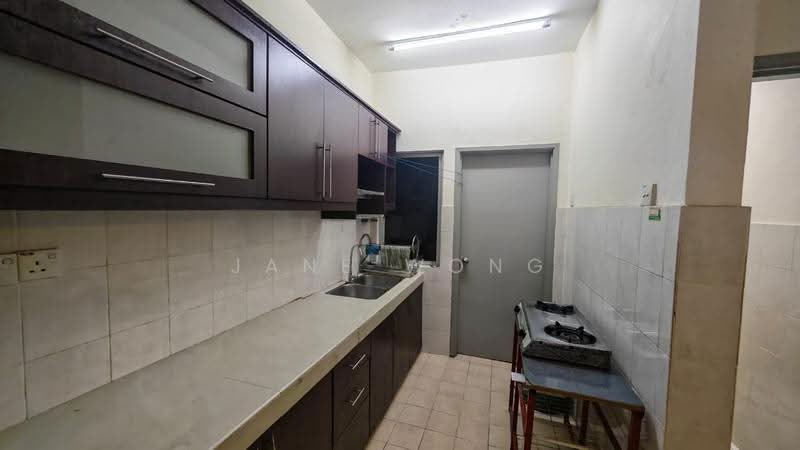 Pangsapuri untuk Disewa di Suria Damansara - Jane Wong - Kitchen - PropertyGuru.com.my