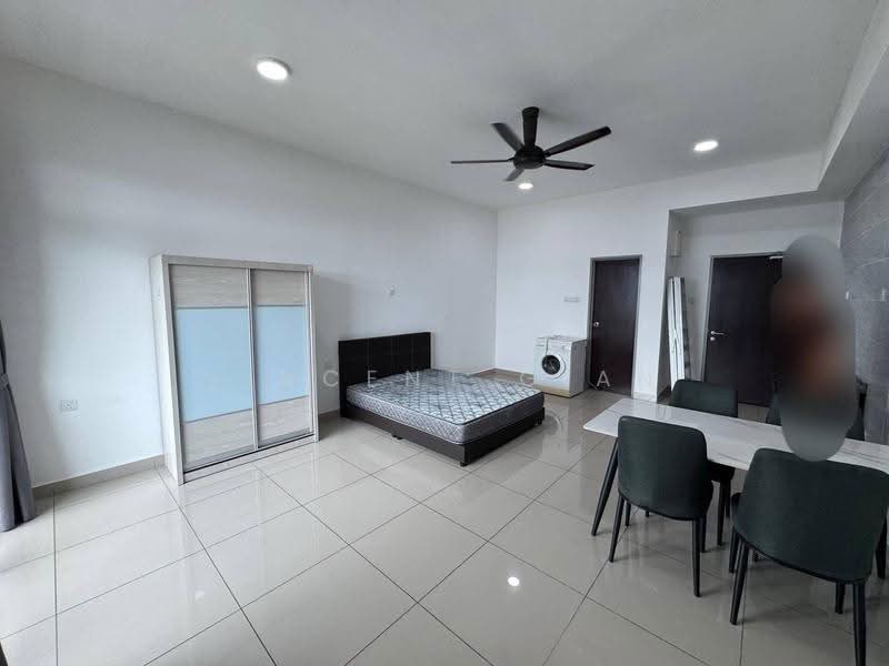 Service Residence for Sale at KSL Residence @ Daya - Vincent Gian - Bedroom - PropertyGuru.com.my