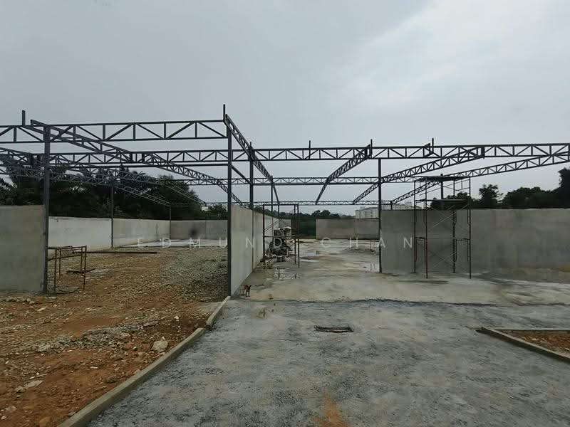 Gudang untuk Disewa di Kampung Pulau Meranti (Puchong) - Edmund Chan - Exterior - PropertyGuru.com.my