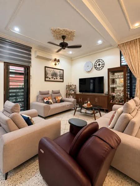 Rumah Teres 2-Tingkat untuk Dijual di Pantai Jerejak (Bayan Lepas) - Ooi Chee Khoon - Living Lounge - PropertyGuru.com.my