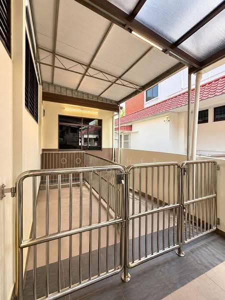 Rumah Teres 2-Tingkat untuk Dijual di Pantai Jerejak (Bayan Lepas) - Ooi Chee Khoon - Side Exterior - PropertyGuru.com.my