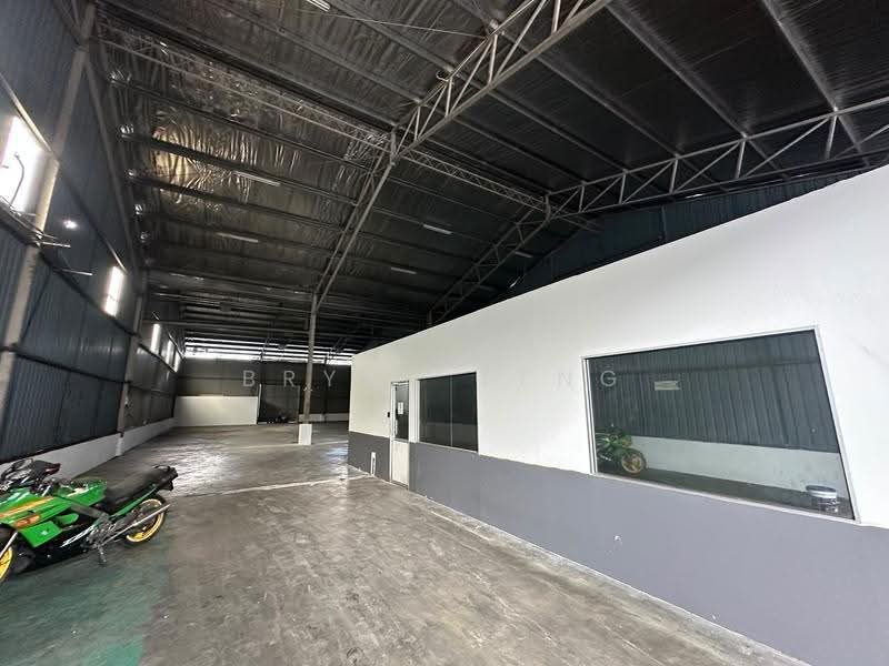 Warehouse for Rent in Sungai Pinang (Jelutong) - Bryan Teng - Interior - PropertyGuru.com.my