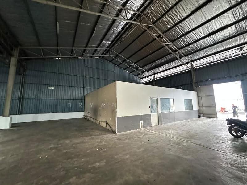 Warehouse for Rent in Sungai Pinang (Jelutong) - Bryan Teng - Interior - PropertyGuru.com.my