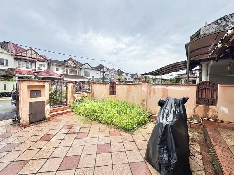 Rumah Teres 2-Tingkat untuk Dijual di Usj 11 (Subang Jaya) - Najah Kadir - Exterior - PropertyGuru.com.my