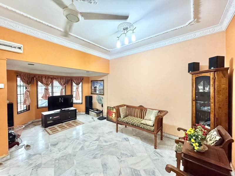 Rumah Teres 2-Tingkat untuk Dijual di Usj 11 (Subang Jaya) - Najah Kadir - Living Room - PropertyGuru.com.my