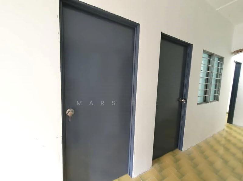 1-storey Terraced House for Rent in Taman Abad (Johor Bahru) - Mars Hoe - PropertyGuru.com.my