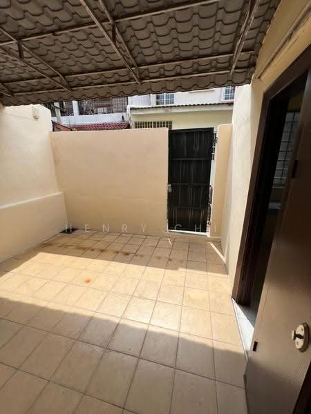 Rumah Teres 2.5-Tingkat untuk Dijual di Taman Minang Ria (Cheras) - Henry Chia - Exterior - PropertyGuru.com.my