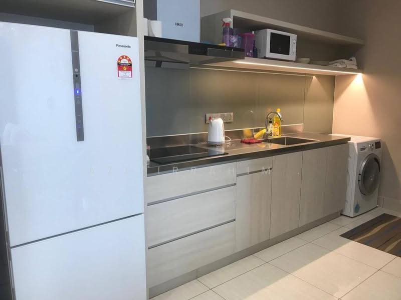 Service Residence for Rent at Serviced Residence @ Shaftsbury Putrajaya - Azizirrahim . - Kitchen - PropertyGuru.com.my