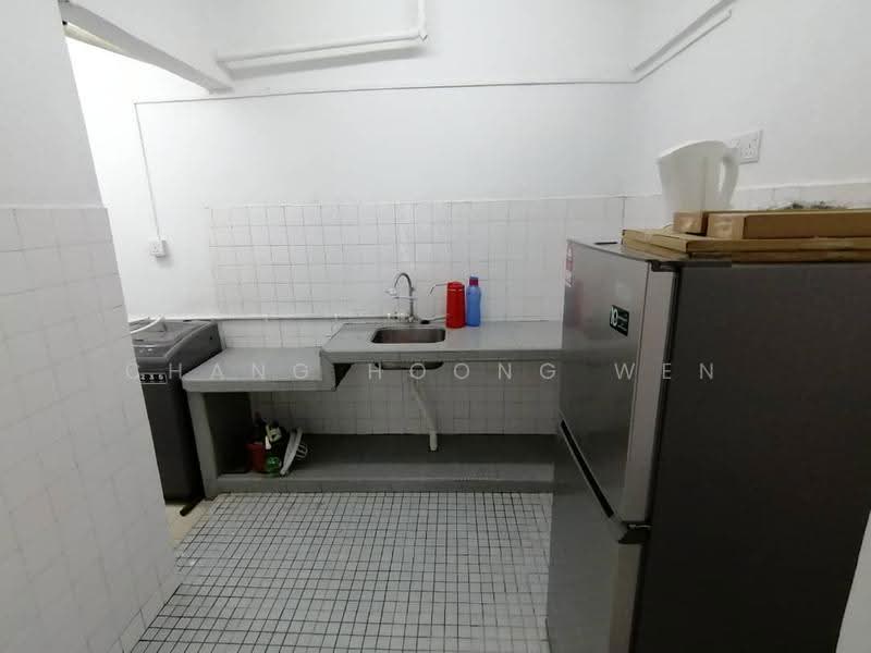 Apartment for Rent at Miharja (LRT Maluri) - Chang Hoong Wen - Kitchen - PropertyGuru.com.my