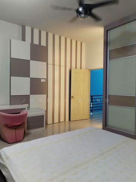 Semi-Detached House for Sale in Taman Sinfar (Ipoh) - Joseph Wong - Bedroom - PropertyGuru.com.my
