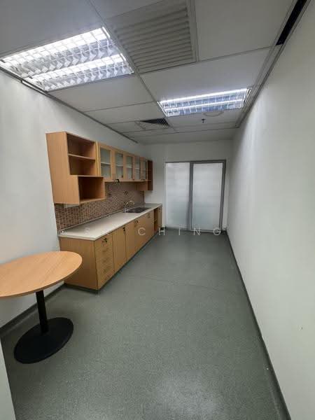 Office for Rent in KL City Centre (Kuala Lumpur) - SK Ching - Kitchen - PropertyGuru.com.my