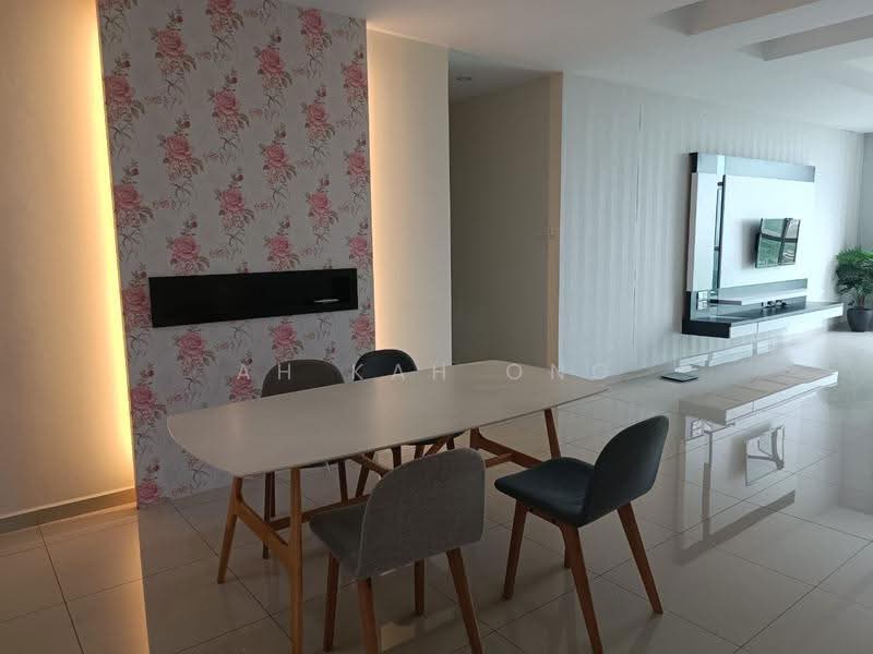 Kondominium untuk Disewa di Cornerstone Taiping Condominium - Ah Kah Ong - Dining Room - PropertyGuru.com.my