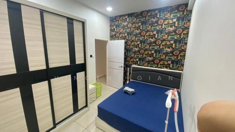 Service Residence for Sale at D'Summit Residences - Vincent Gian - Bedroom - PropertyGuru.com.my