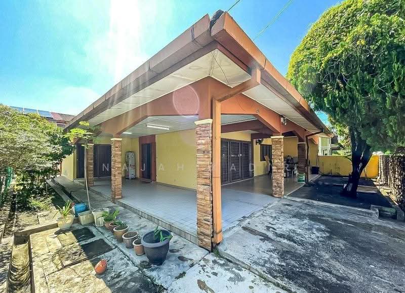Rumah Berkembar untuk Dijual di Seksyen 1 Wangsa Maju (Wangsa Maju) - Najah Kadir - Exterior - PropertyGuru.com.my