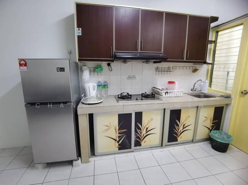 Apartment for Rent at Pangsapuri Cemara - Chang Hoong Wen - Kitchen - PropertyGuru.com.my