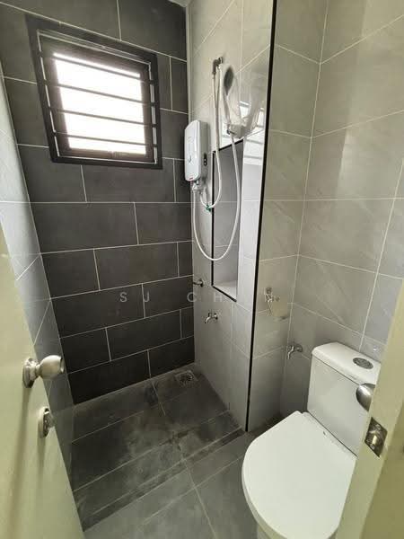 Rumah Teres 2-Tingkat untuk Disewa di Bandar Uda Utama (Johor Bahru) - SJ CHAN - Bathroom - PropertyGuru.com.my
