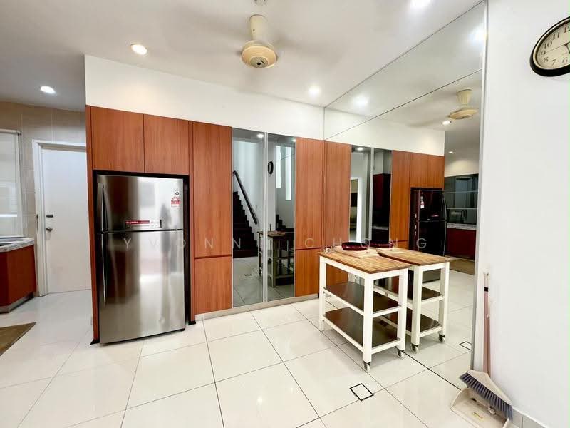 Rumah Teres untuk Disewa di Iskandar Puteri (Nusajaya) (Johor) - Yvonne Chong - Kitchen - PropertyGuru.com.my