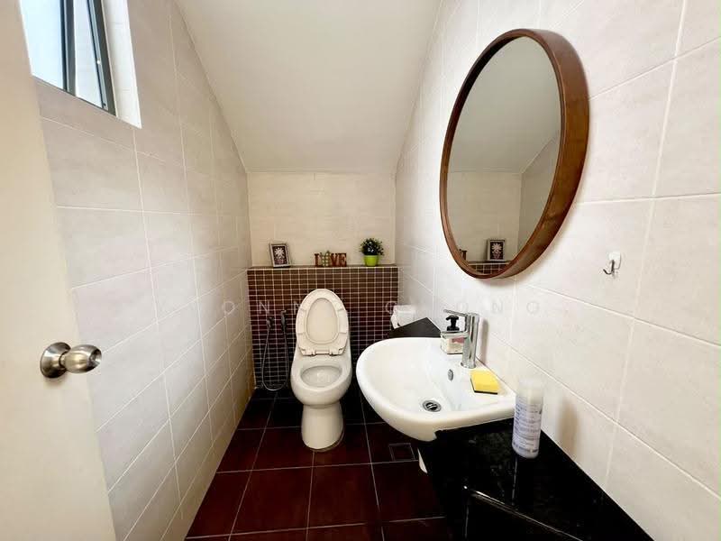 Rumah Teres untuk Disewa di Iskandar Puteri (Nusajaya) (Johor) - Yvonne Chong - Bathroom - PropertyGuru.com.my