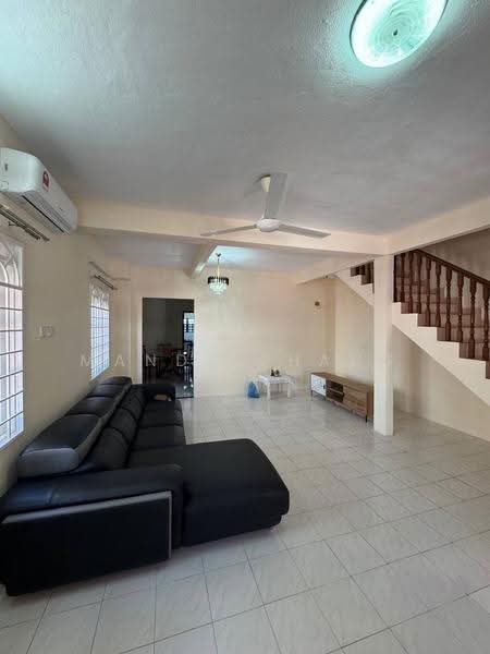 Rumah Teres 2-Tingkat untuk Disewa di Bercham (Ipoh) - Mandy Phang - Living Room - PropertyGuru.com.my