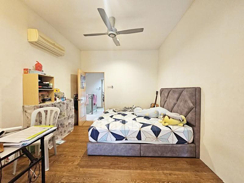 Rumah Teres 3-Tingkat untuk Dijual di Taman Bukit Prima (Cheras) - Gaby Ng - Bedroom - PropertyGuru.com.my
