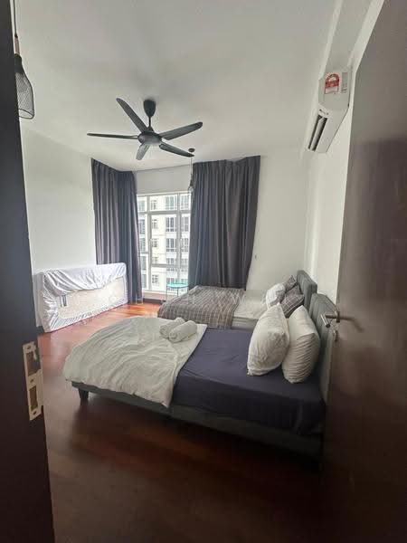 Kondominium untuk Disewa di Paraiso Residence @ The Earth - Chun Wei - Bedroom - PropertyGuru.com.my