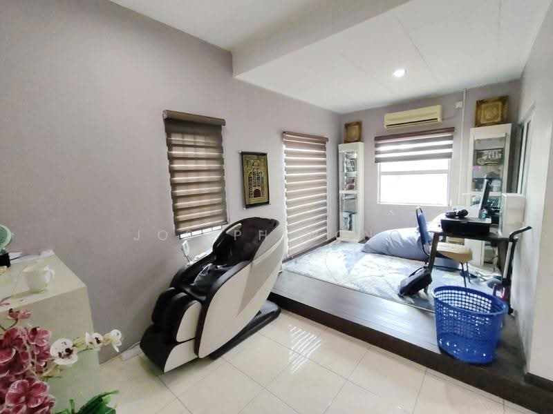 Semi-Detached House for Sale in Taman Klebang Restu (Chemor) - Joseph Wong - Study - PropertyGuru.com.my