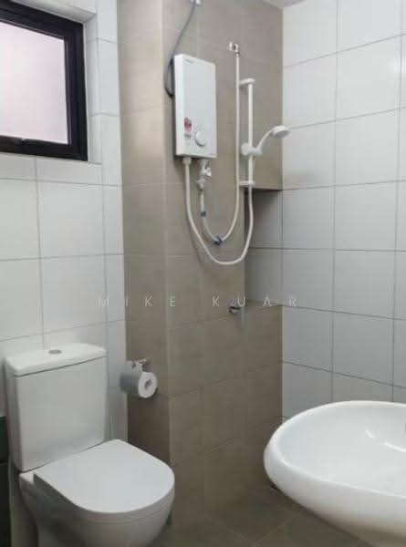 Kediaman Servis untuk Disewa di Rubica @ Harbour Place - Mike Kuar - Bathroom - PropertyGuru.com.my