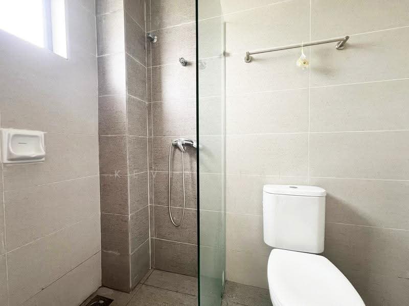 Rumah Berkembar untuk Dijual di Teluk Intan (Perak) - Kevin Chai - Bathroom - PropertyGuru.com.my