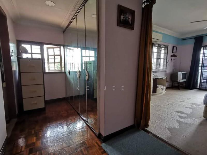 2.5-storey Terraced House for Sale in Tabuan Desa (Kuching) - KC Jee - PropertyGuru.com.my