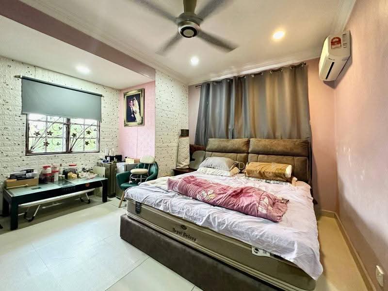 2-storey Terraced House for Sale in Bandar Damai Perdana (Cheras) - Najah Kadir - Bedroom - PropertyGuru.com.my
