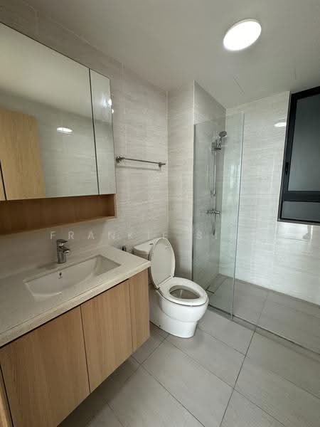 Kediaman Servis untuk Disewa di Aradia Residence @ Lake City KL North - Frankie Sing - Bathroom - PropertyGuru.com.my