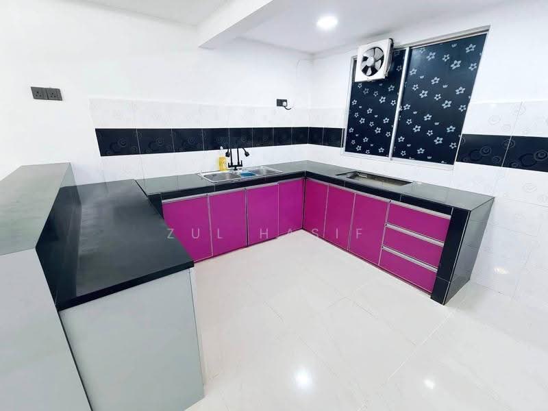 Rumah Teres 3-Tingkat untuk Dijual di Taman Muda (Ampang) - Zul Hasif - PropertyGuru.com.my