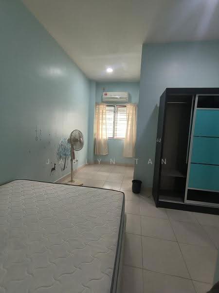 2-storey Terraced House for Rent in Johor Bahru (Johor) - Jaslyn Tan - Bedroom - PropertyGuru.com.my
